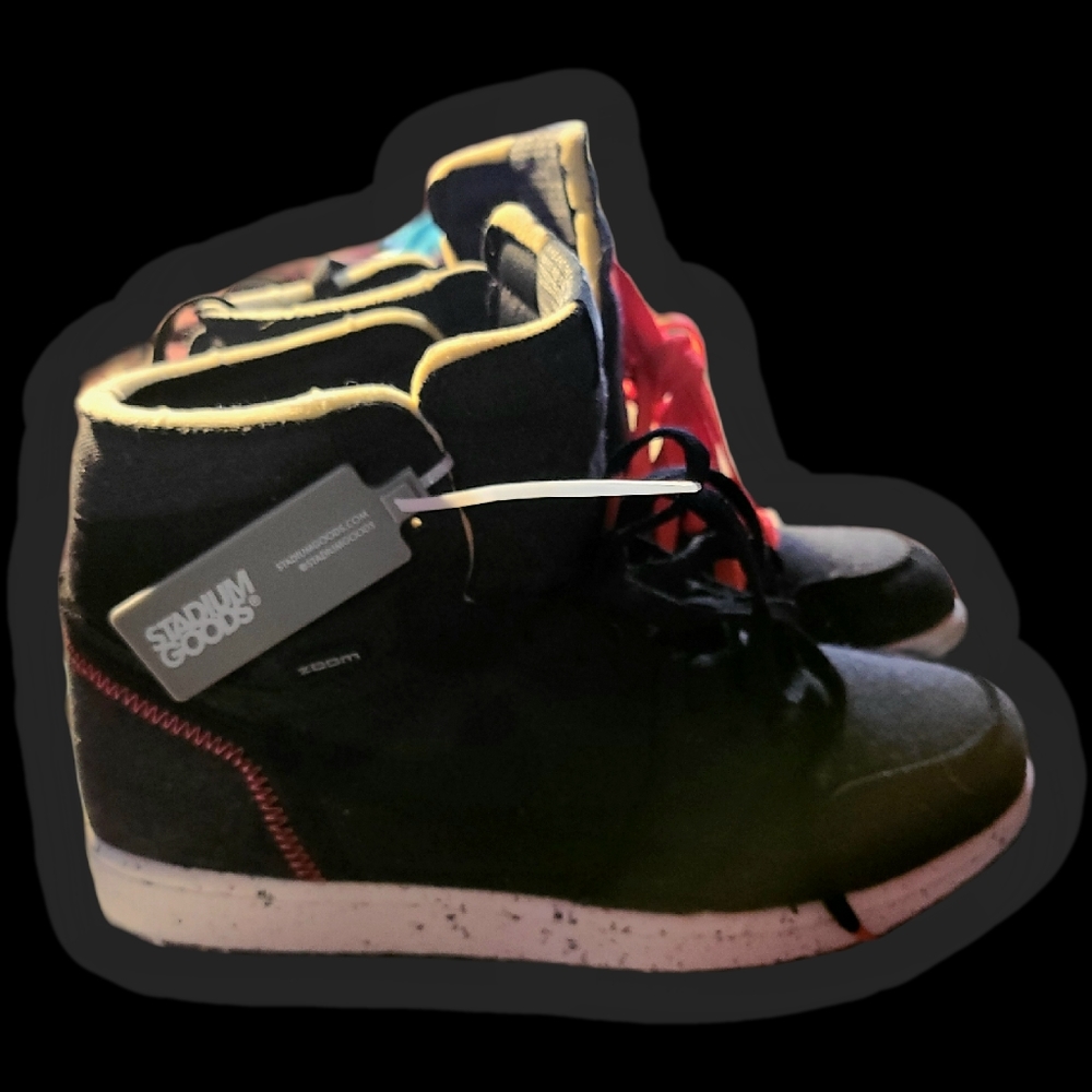 Mens size 8 air jordan space hippie